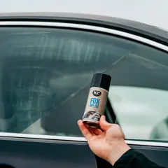 Zaparowane szyby w samochodzie? Spray K2 FOX ANTI-FOG zapobiega zaparowaniu szyb, niezależnie od tego, czy nawiew jest ciepły czy zimny.